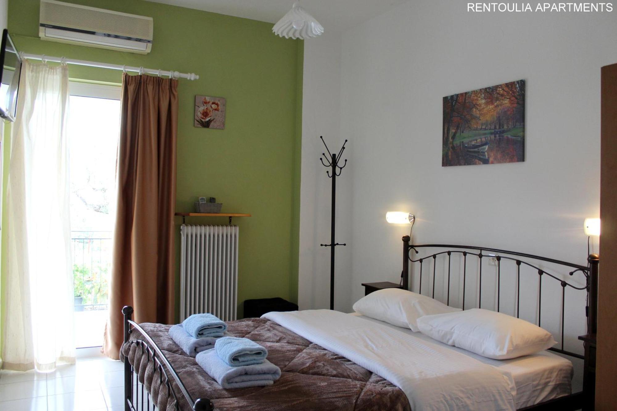 Rentoulia Apartments Poúlithra Esterno foto
