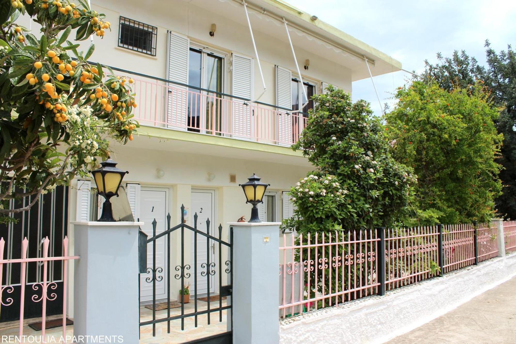 Rentoulia Apartments Poúlithra Esterno foto